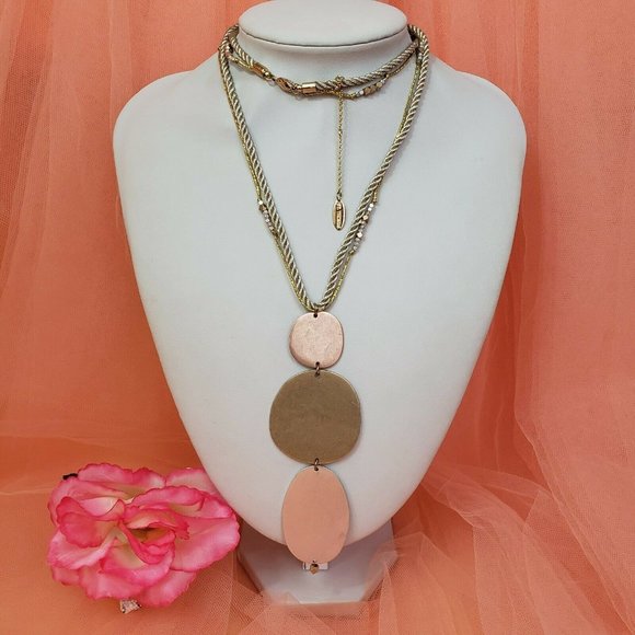 St. Thomas Gold Rope Necklace With Gold Tone Pendant - Picture 11 of 12